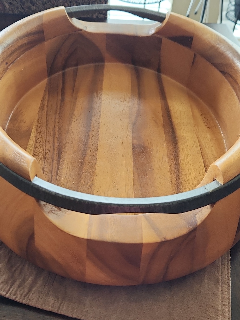 Wooden Salad Bowl with Serving Spoons - Natural Brown - Picture 5 of 7